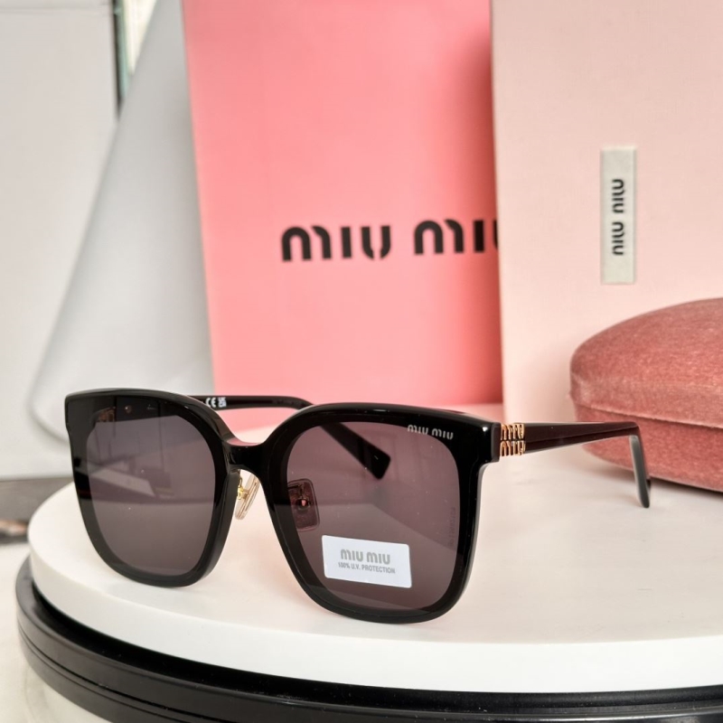 MIU MIU